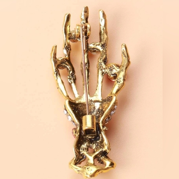 Gold plated red and white crystal skeleton hand necklace/brooch - Picture 8 of 11